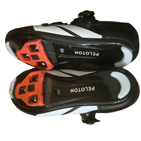 Pelotin Cycling Shoes NIB Size 41 Mens 8 Womens 10 Black Bicycle Athletic - Picture 3 of 9